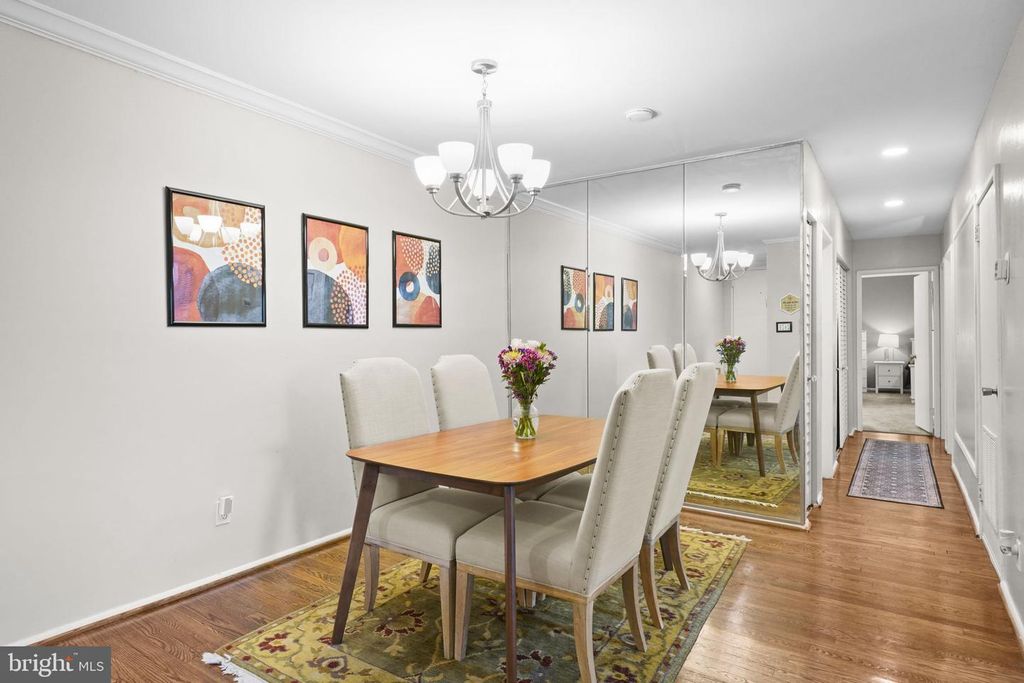 Image 8 of property listing at 11220 CHERRY HILL RD #254, Beltsville, MD 20705