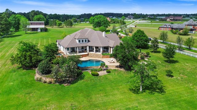 23943 Lakeview Way, Montgomery, TX 77316