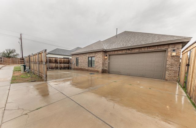 5411 112th Street, Lubbock, TX 79424