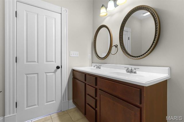 3319 S 18th Street C, St Louis, MO 63118