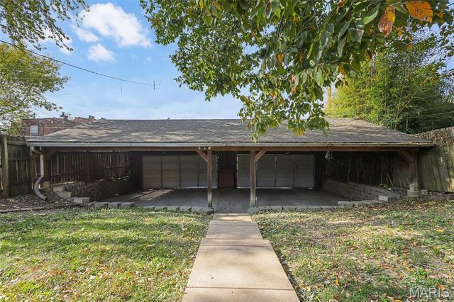 3319 S 18th Street C, St Louis, MO 63118