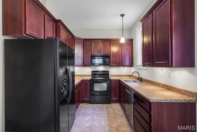 3319 S 18th Street C, St Louis, MO 63118