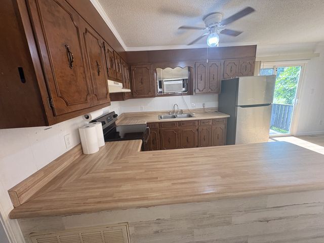 114 Tollgate Rd, Pulaski, TN 38478