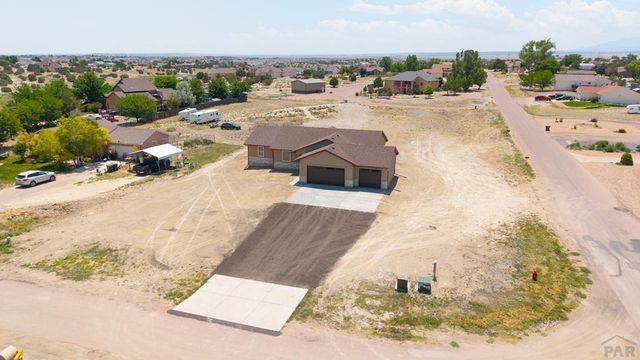 2094 W Woodstock Pl, Pueblo West, CO 81007