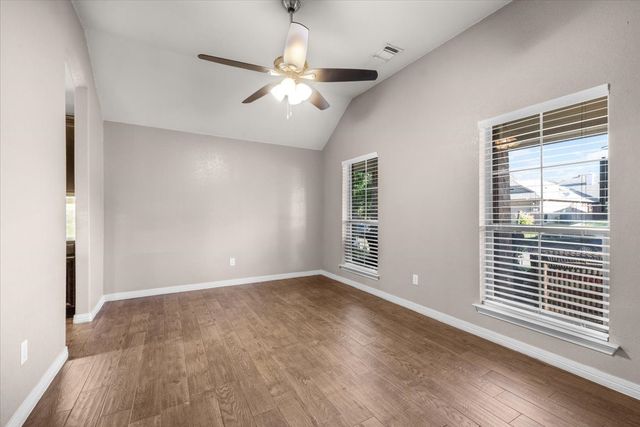 5724 Caballo Street, Fort Worth, TX 76179