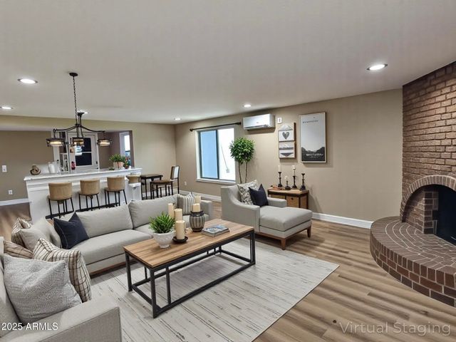 11846 N 30th Drive, Phoenix, AZ 85029