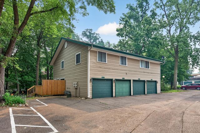 2772 Upland Lane N, Plymouth, MN 55447