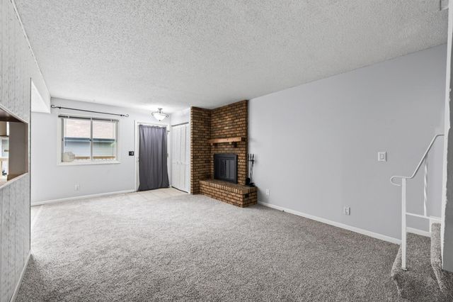 2772 Upland Lane N, Plymouth, MN 55447