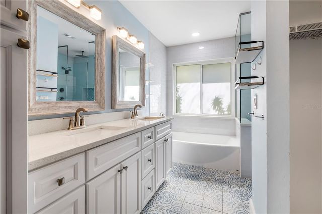 1684 FRY COURT, Dunedin, FL 34698