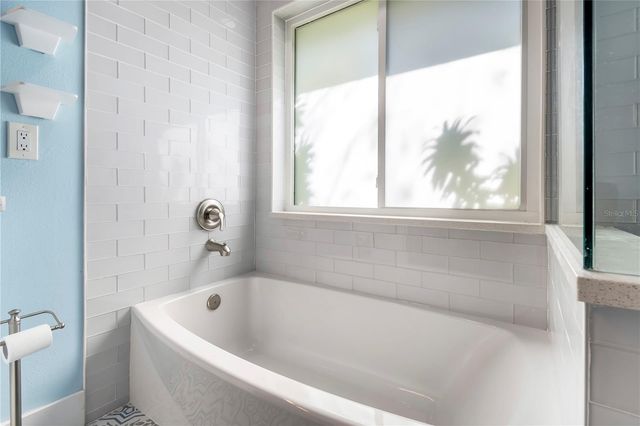 1684 FRY COURT, Dunedin, FL 34698