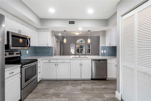 1684 FRY COURT, Dunedin, FL 34698