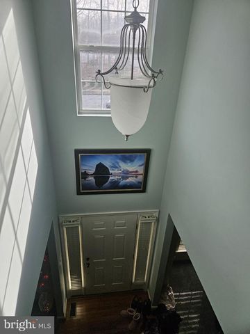 1037 SUFFOLK DR, Williamstown, NJ 08094