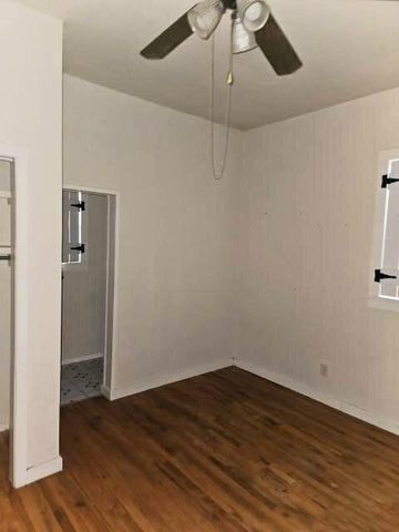 1310 N 7th Street, Ballinger, TX 76821