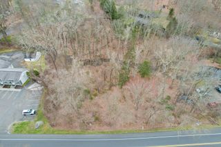 149 Mount Pleasant Road, Newtown, CT 06470