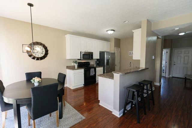 360 Lake Crossing Avenue, Columbus, OH 43213