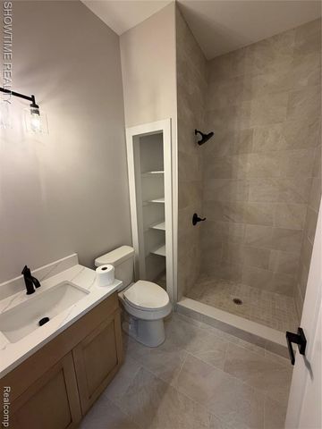 68125 Lake Angela Drive, Richmond, MI 48062