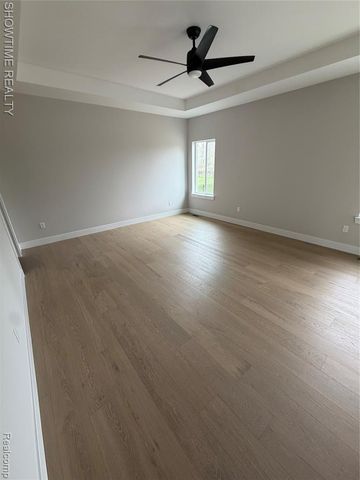68125 Lake Angela Drive, Richmond, MI 48062