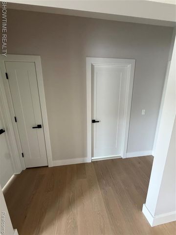 68125 Lake Angela Drive, Richmond, MI 48062