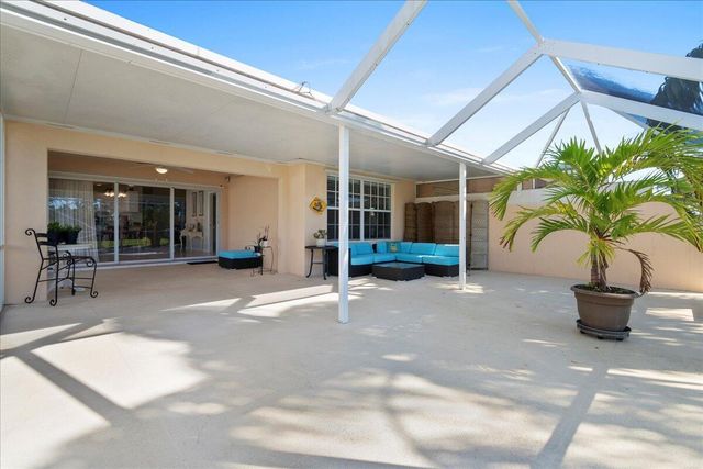 3277 SE Glacier Terrace, Hobe Sound, FL 33455