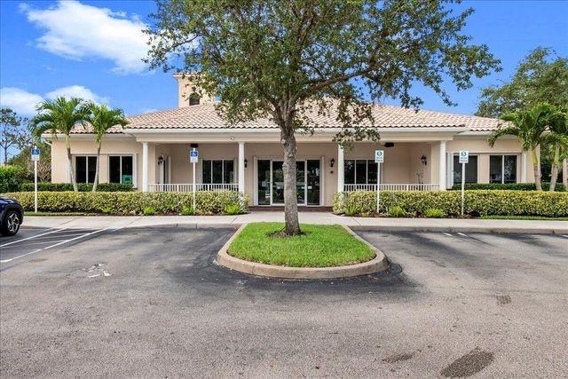 3277 SE Glacier Terrace, Hobe Sound, FL 33455