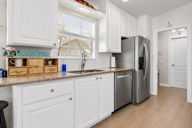 3277 SE Glacier Terrace, Hobe Sound, FL 33455