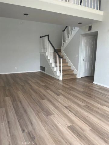 24709 Via Del Llano, Calabasas, CA 91302