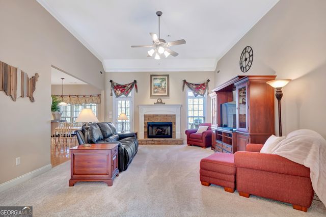 50 Lyndhurst Way, Sharpsburg, GA 30277