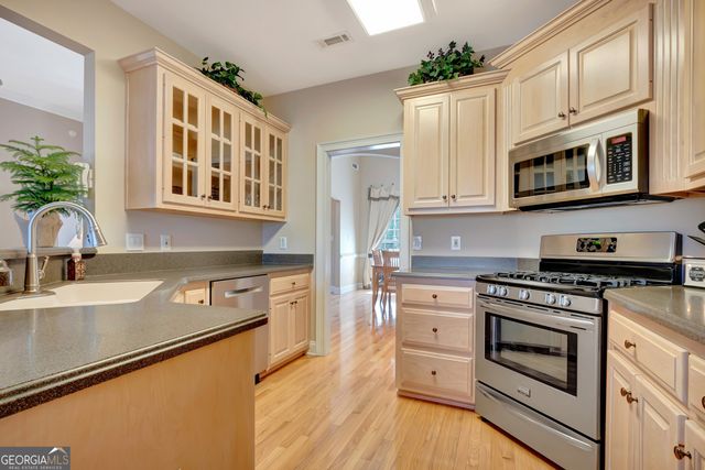 50 Lyndhurst Way, Sharpsburg, GA 30277