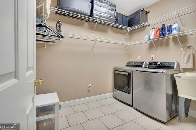 50 Lyndhurst Way, Sharpsburg, GA 30277