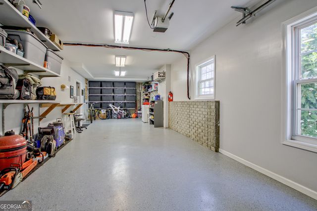 50 Lyndhurst Way, Sharpsburg, GA 30277