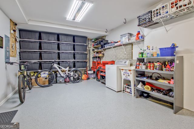 50 Lyndhurst Way, Sharpsburg, GA 30277