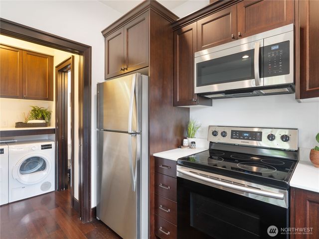 2019 Cornwall Avenue, Bellingham, WA 98225