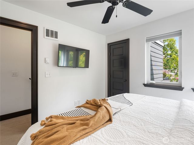 2019 Cornwall Avenue, Bellingham, WA 98225