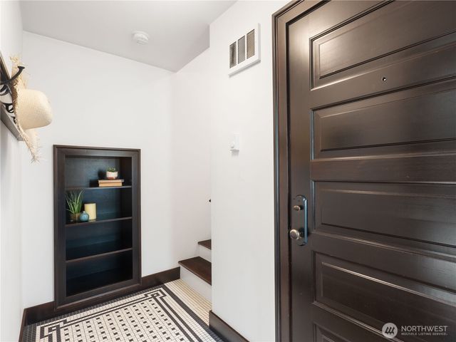 2019 Cornwall Avenue, Bellingham, WA 98225