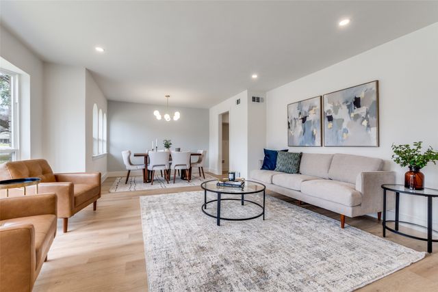 9406 Arborhill Drive, Dallas, TX 75243