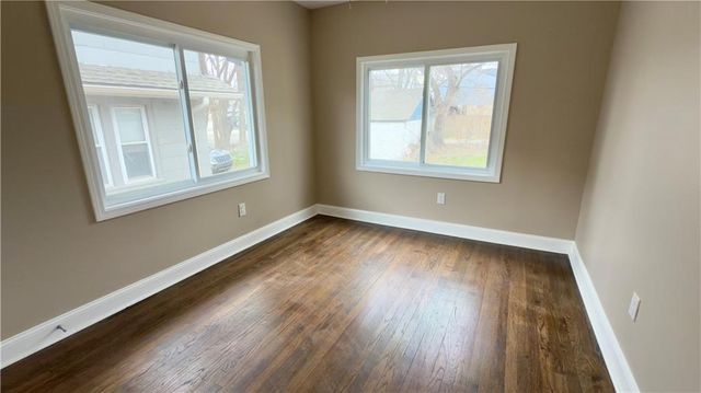 1969 N 30th Street, Kansas City, KS 66104