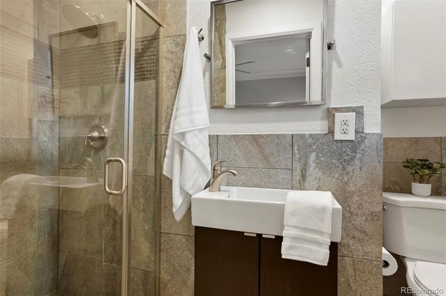 2227 N Locust Street, Denver, CO 80207