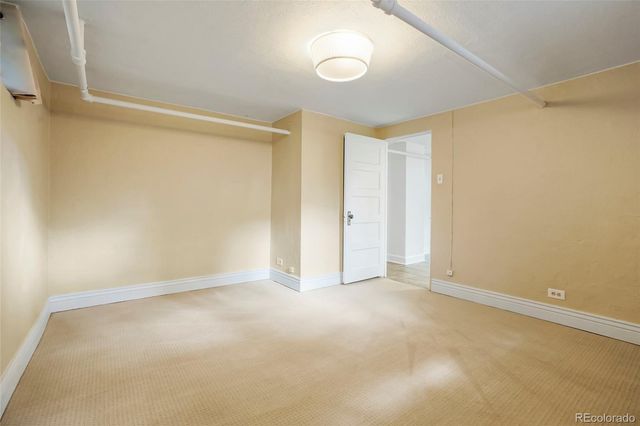 2227 N Locust Street, Denver, CO 80207