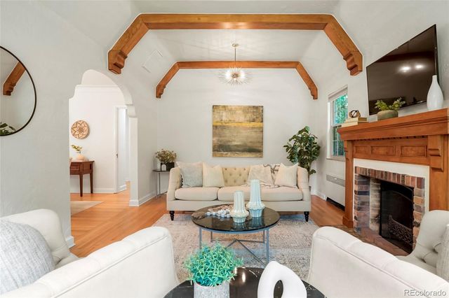 2227 N Locust Street, Denver, CO 80207