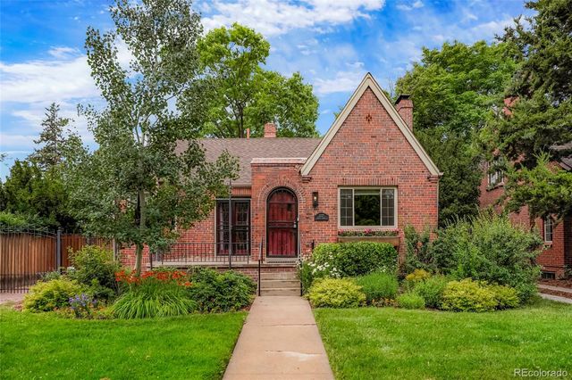 2227 N Locust Street, Denver, CO 80207