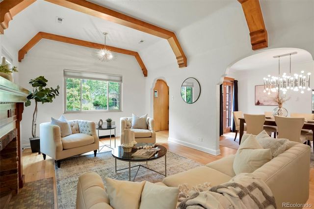 2227 N Locust Street, Denver, CO 80207