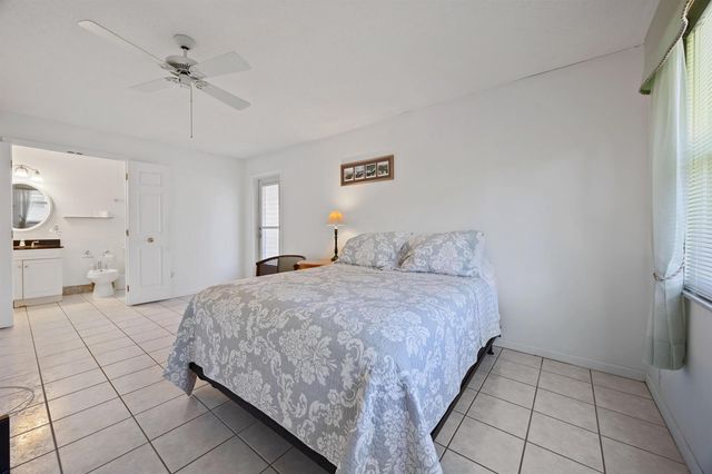 275 High Point Court D, Boynton Beach, FL 33435