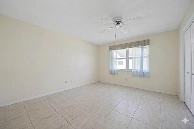 275 High Point Court D, Boynton Beach, FL 33435