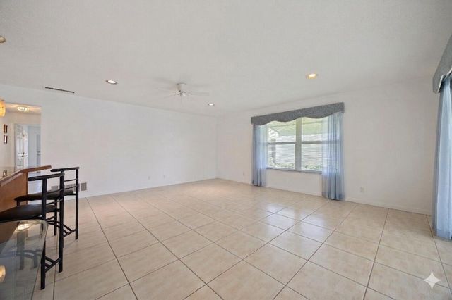 275 High Point Court D, Boynton Beach, FL 33435