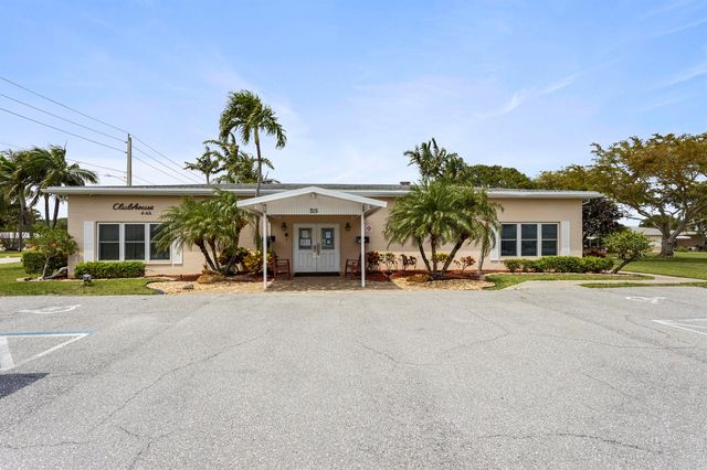 275 High Point Court D, Boynton Beach, FL 33435