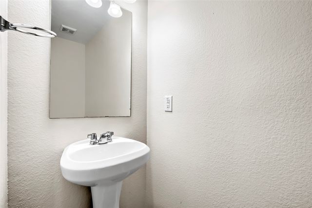 2916 Early Fawn Court, Fort Worth, TX 76108
