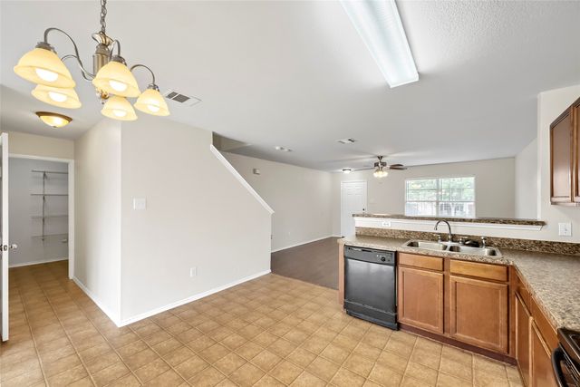 2916 Early Fawn Court, Fort Worth, TX 76108