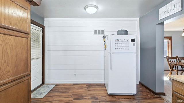 372 N Line Street, Columbia City, IN 46725