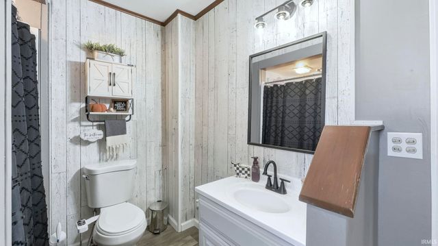 372 N Line Street, Columbia City, IN 46725