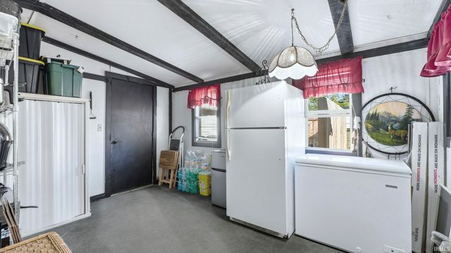 372 N Line Street, Columbia City, IN 46725